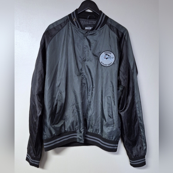 Brooklyn Standard Snap Mens Colorblock Button Bomber Wind Breaker Jacket w Pin - Picture 14 of 14